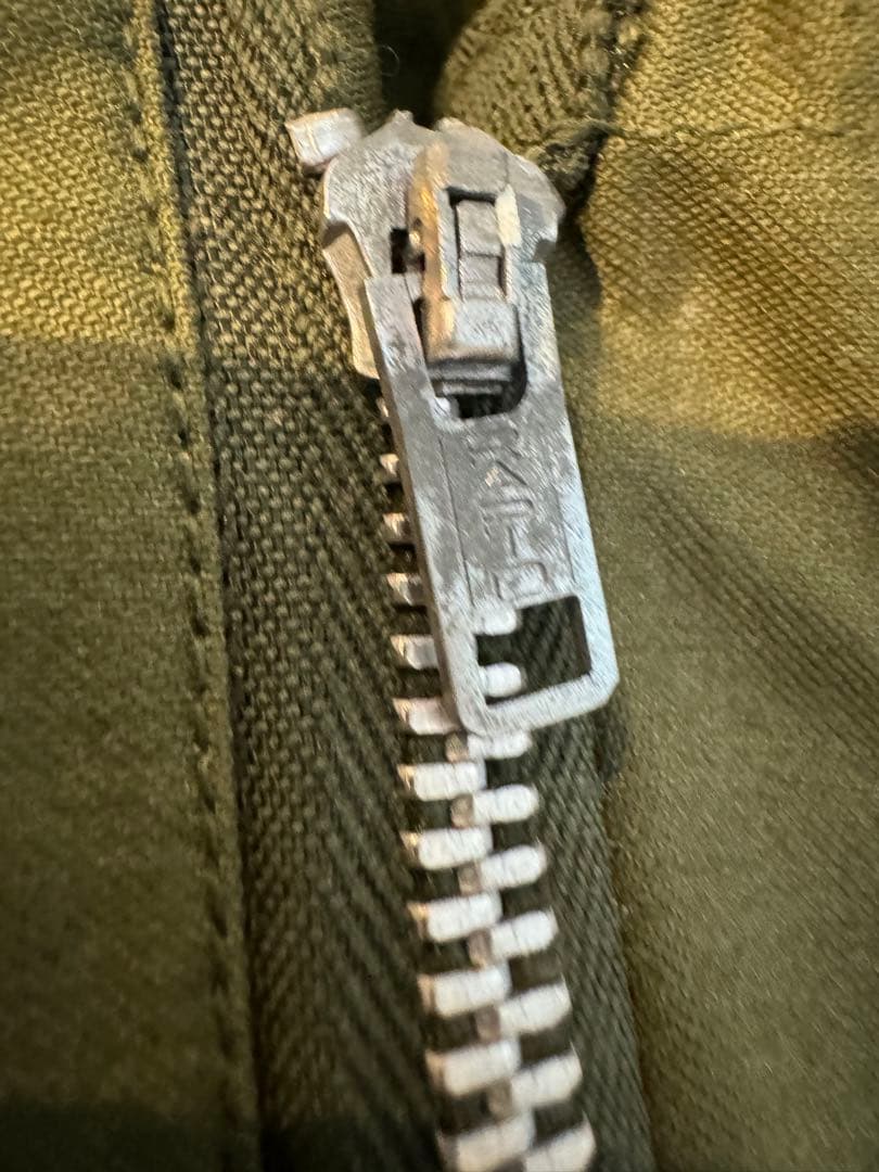 デッドストック　1968年　アメリカ軍実物M65 M-R 60s初期アルミジップ