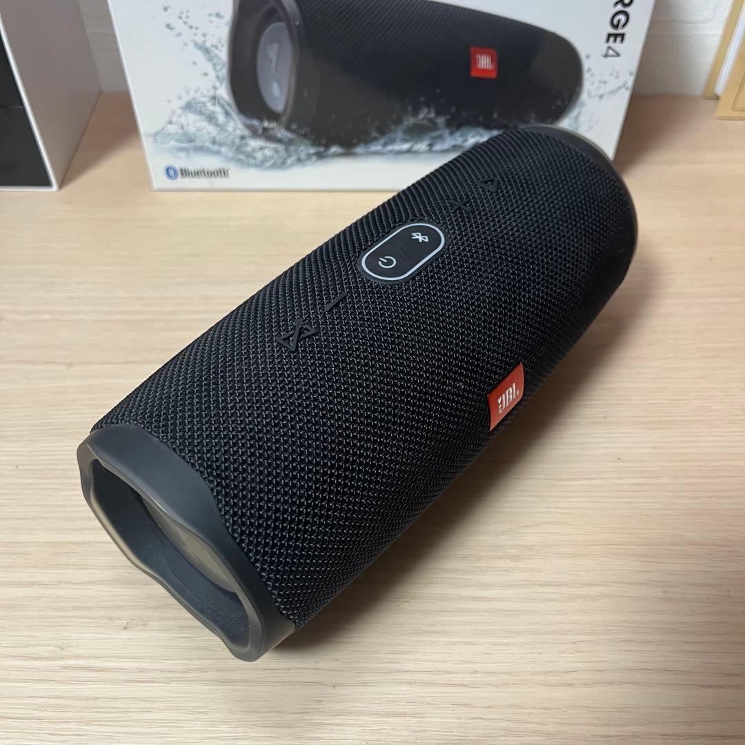 JBL Charge 4 スピーカー　Bluetooth