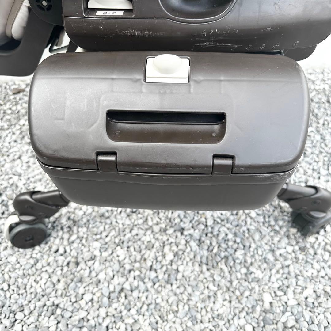 コンビ　ネムリラ　オートスウィング　ホワイトレーベル　ハイローチェア