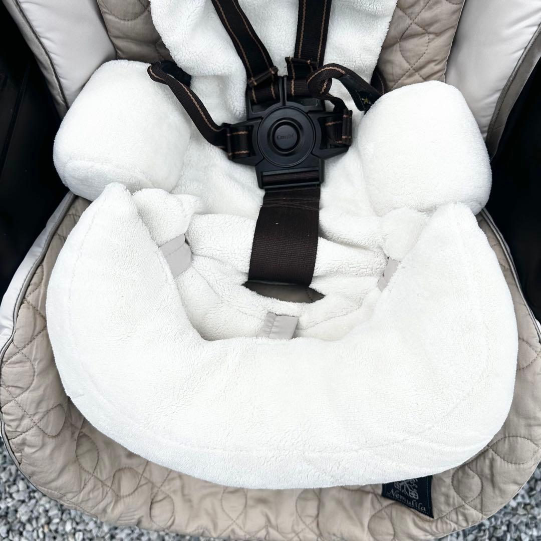 コンビ　ネムリラ　オートスウィング　ホワイトレーベル　ハイローチェア