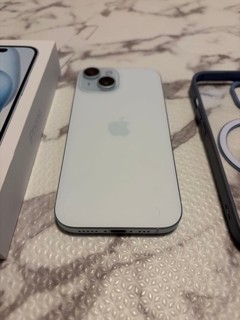 iPhone 15 128GB simフリー