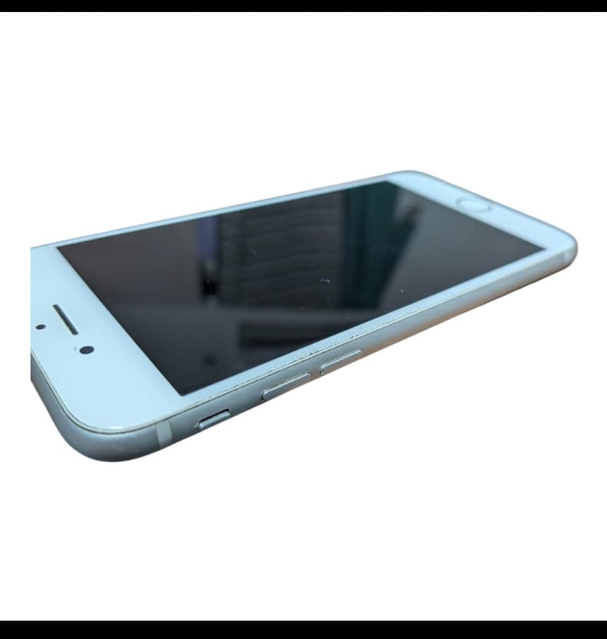 iPhone 8 256GB ホワイト 本体　バッテリー80%