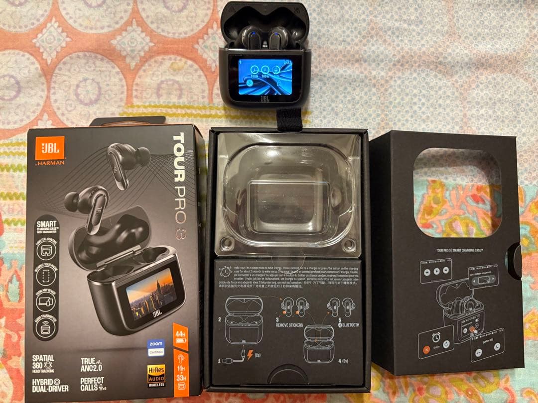 JBL TOUR PRO 3 ワイヤレスイヤホン（フルセット）