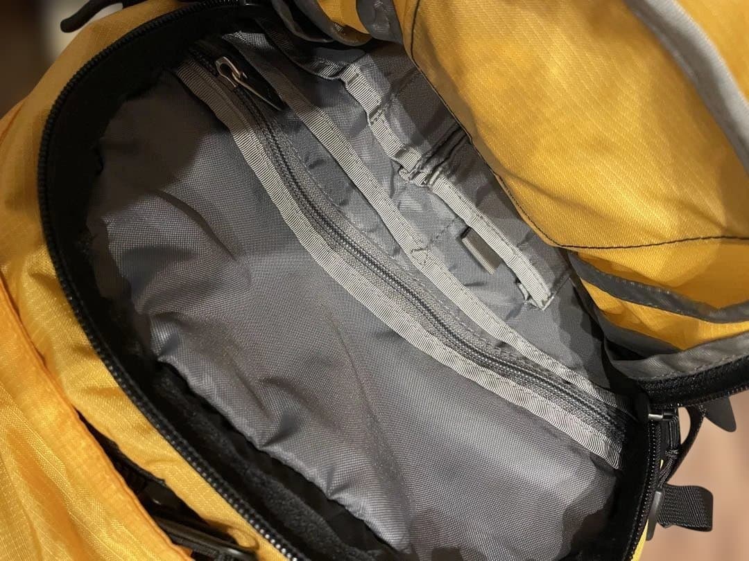 THE NORTH FACE ホットショット バックパック美品アウトドアUSA