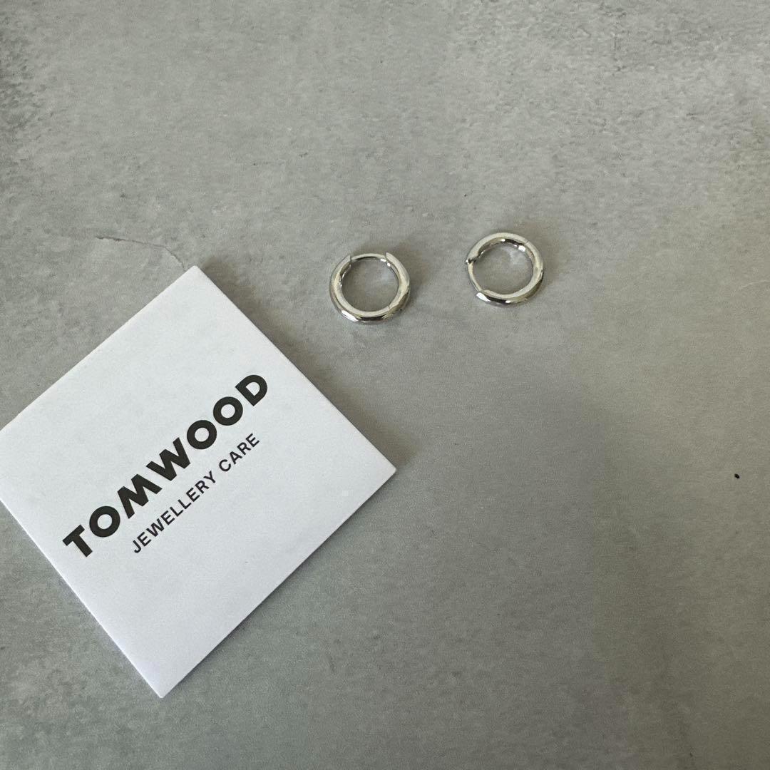 トムウッド Tom Wood Classic Hoop Small ピアス