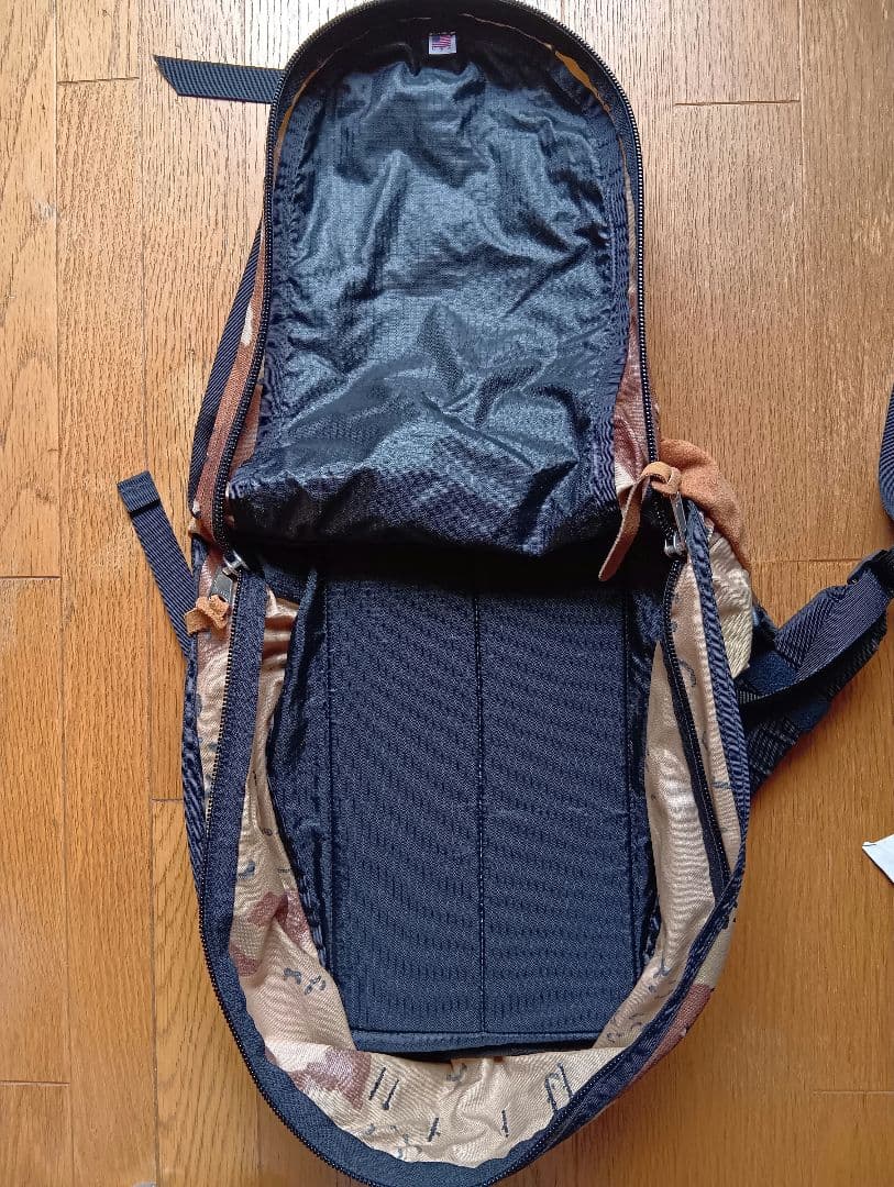 m*リ様 GREGORY デイパック チョコチップカモ レザーボトム