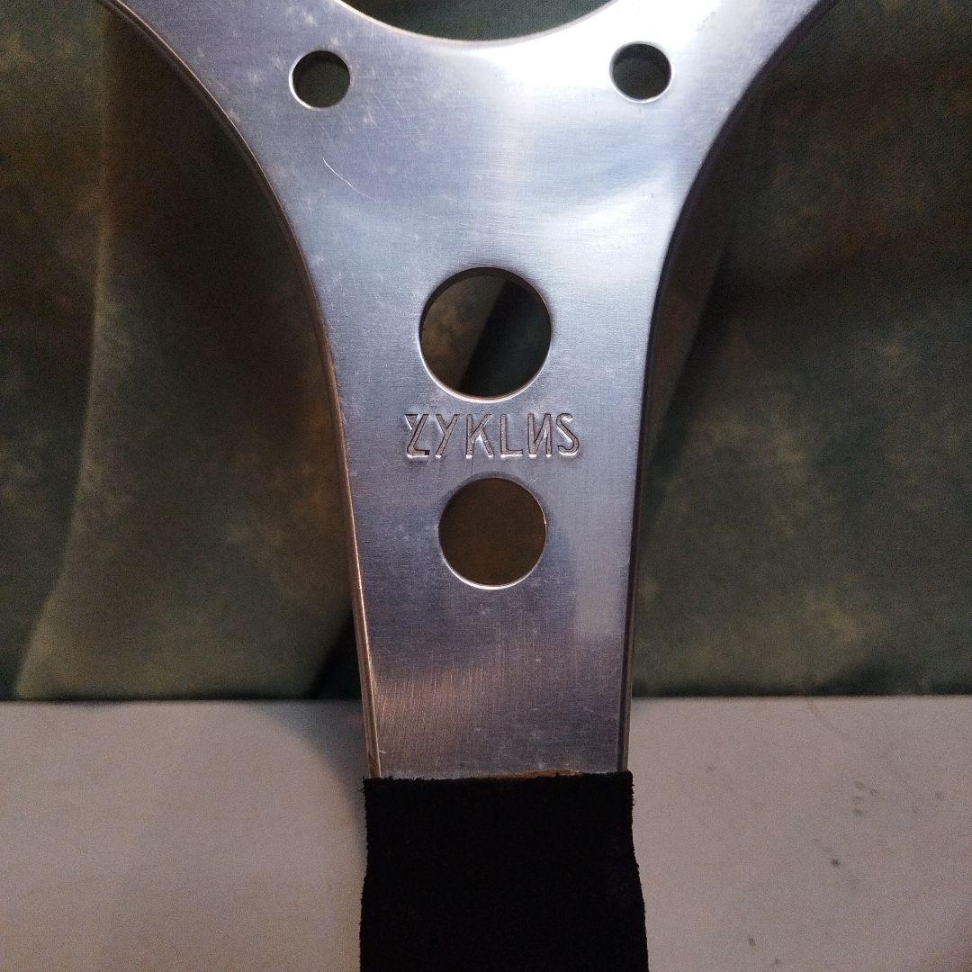 旧車　1部布、木製ハンドル　 直径35cm