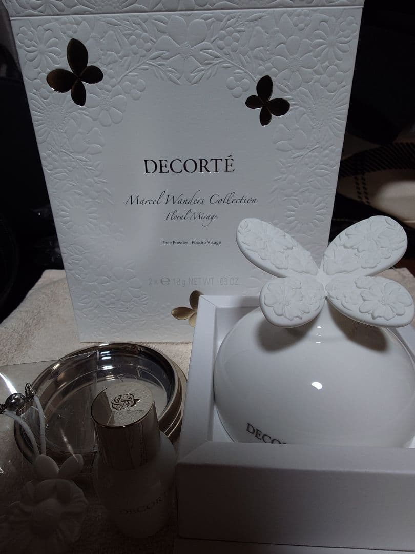 コスメデコルテ マルセルワンダーズコレクション
