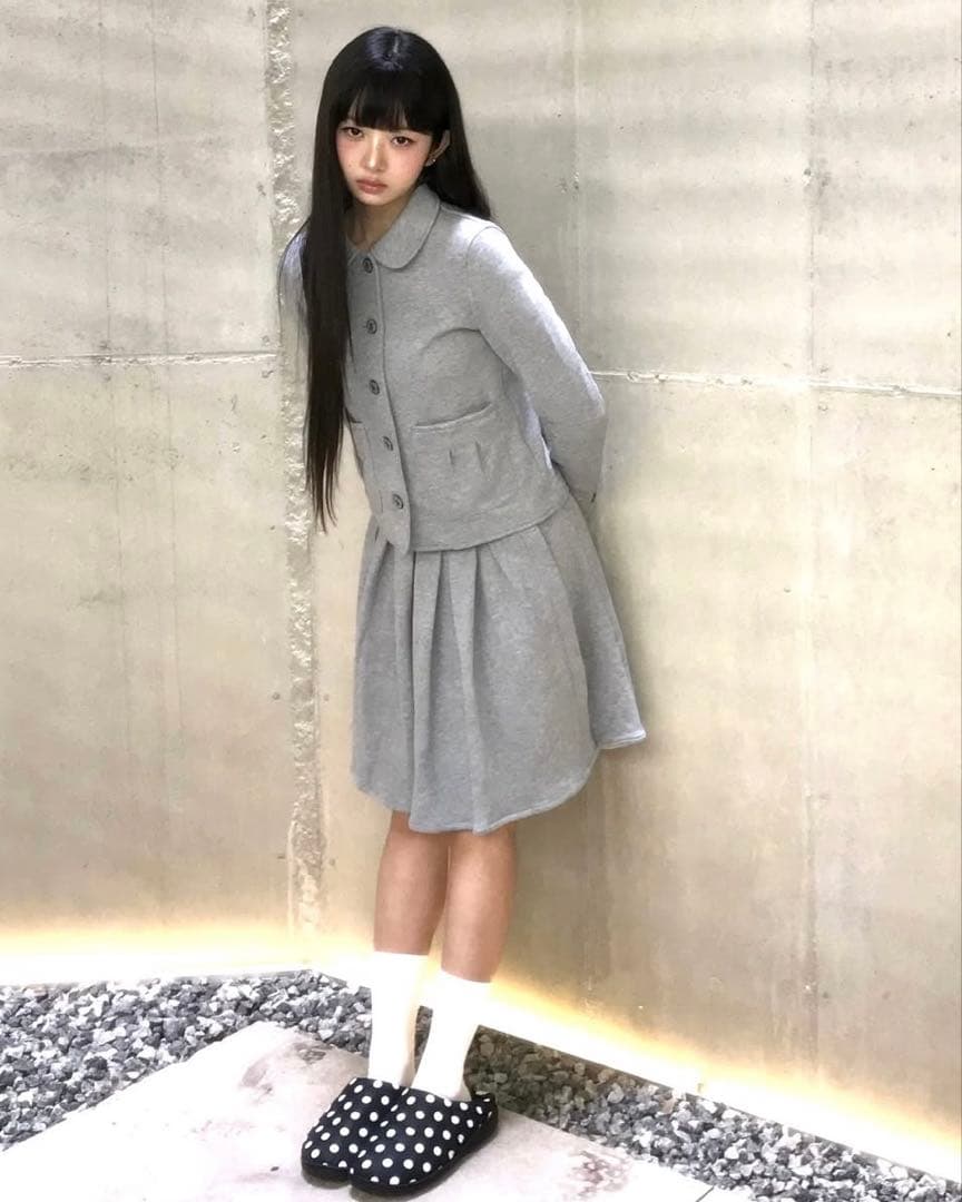 Coyseio グレー プリーツスカート