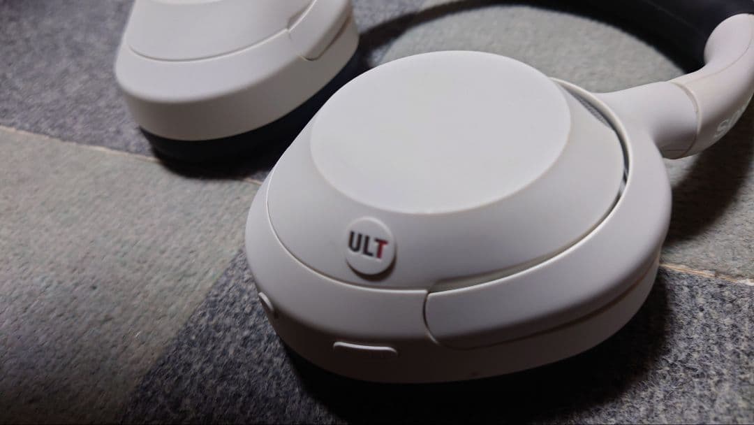 シリコンカバー付き ULT WEAR ヘッドホン wh-ult900n