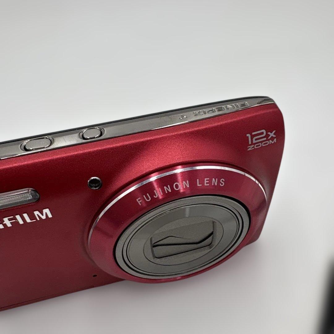 美品　FUJIFILM FinePix T500 デジカメ1600万画素 12倍