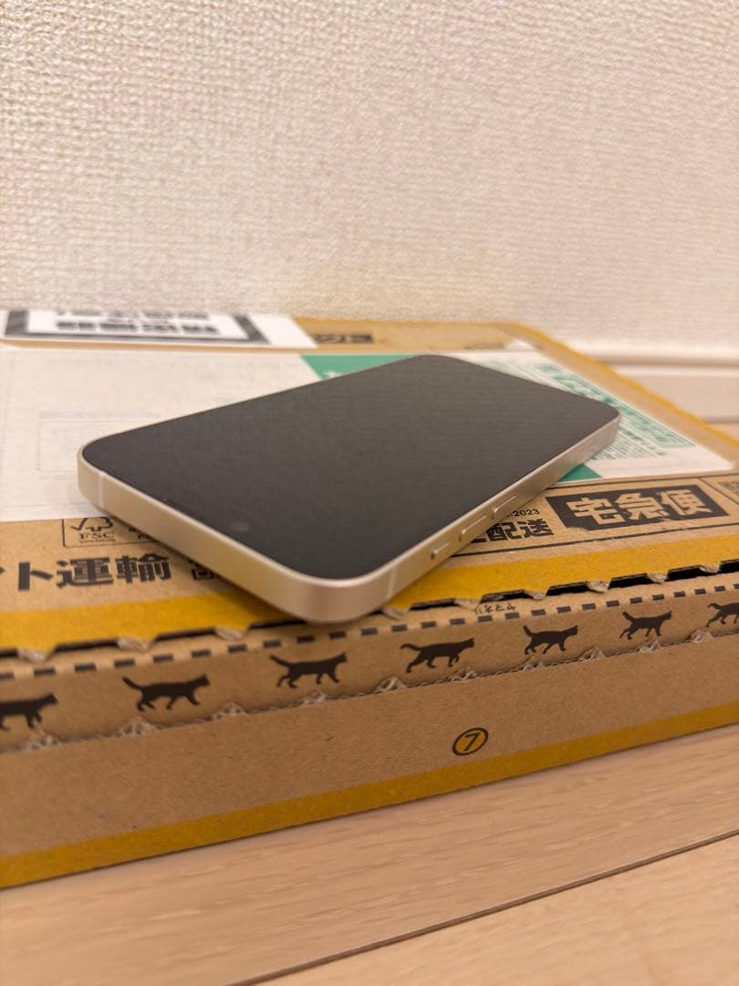 iPhone14 スターライト 128GB 本体