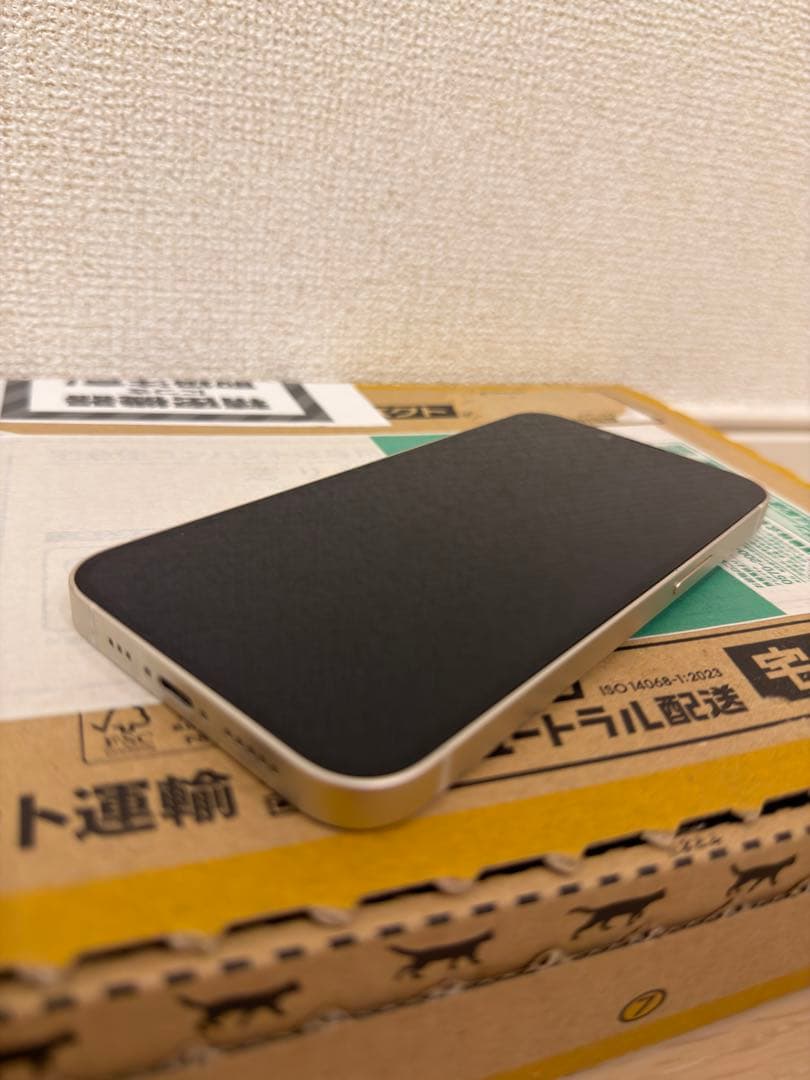 iPhone14 スターライト 128GB 本体