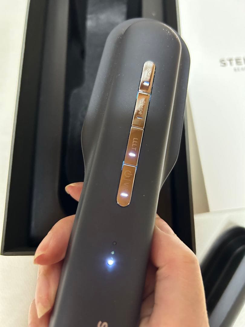 ステラボーテ　レーザー&EMSリフトブラシプロ(充電時開封・新品未使用品)