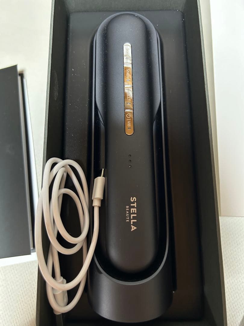 ステラボーテ　レーザー&EMSリフトブラシプロ(充電時開封・新品未使用品)