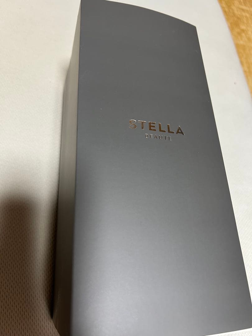 ステラボーテ　レーザー&EMSリフトブラシプロ(充電時開封・新品未使用品)