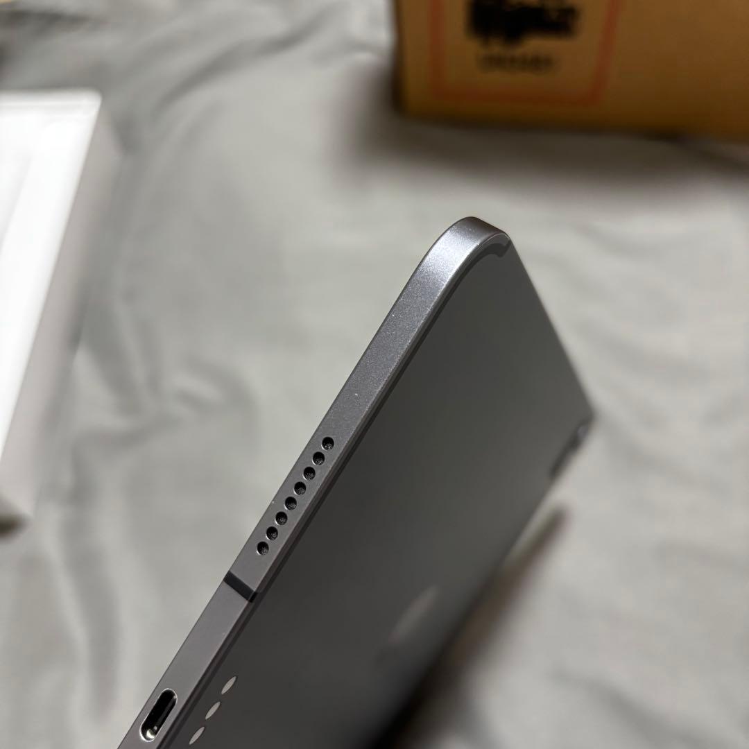 【値下げ】iPad Pro 11 第3世代 Wi-Fi + Cellular