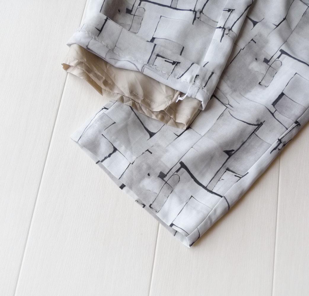 美品 スティーブンアラン 2,2万円 総柄パンツ グレー系 テーパードパンツ E