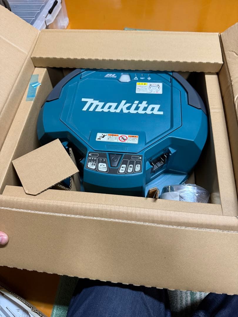 Makita ロボット掃除機 RC200DZSP 本体
