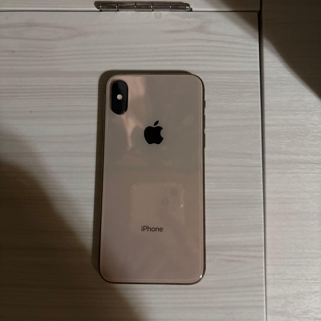 iPhoneXs ゴールド