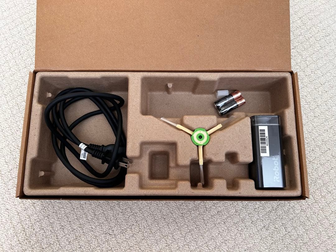 【ジャンク品】iRobot Roomba i7+ 本体とクリーンベース