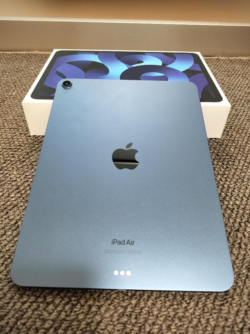 iPad Air 第5世代 64GB 【バッテリー 100%】ケース付き