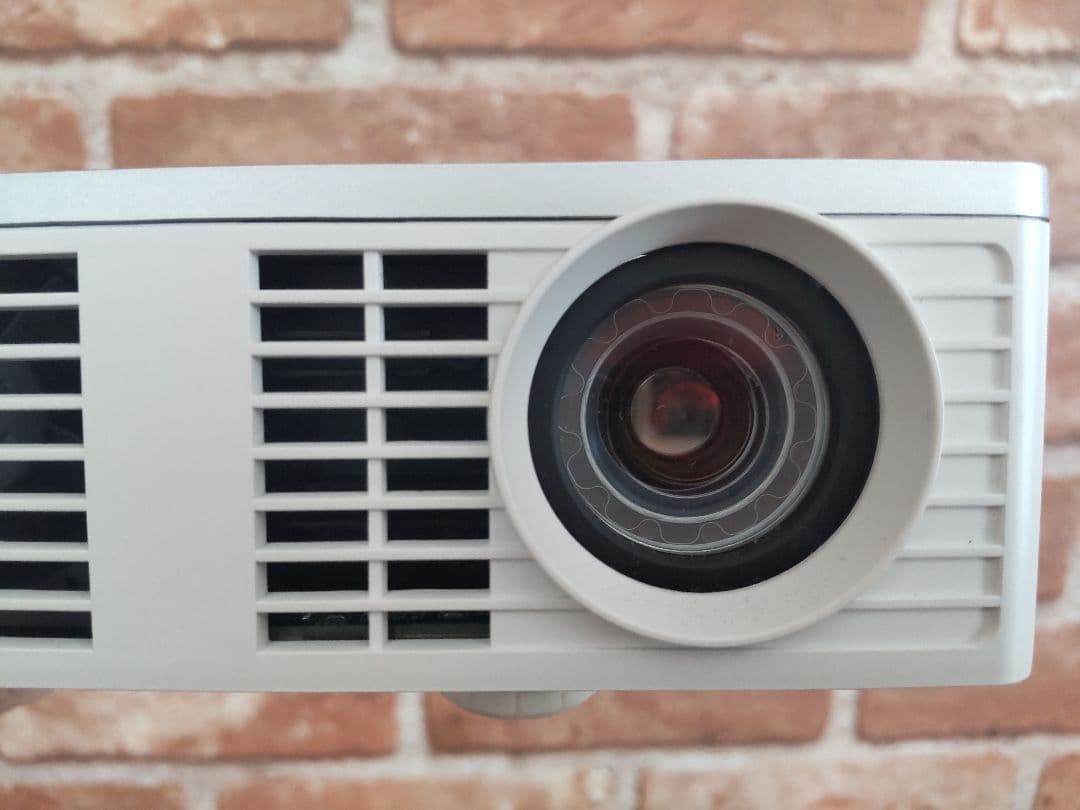 3M モバイルプロジェクター MP410