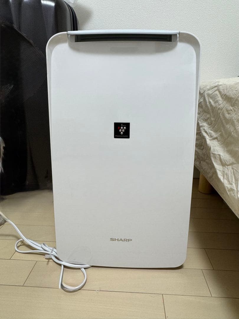 【きーた様限定】SHARP CV-N71-W 除湿機