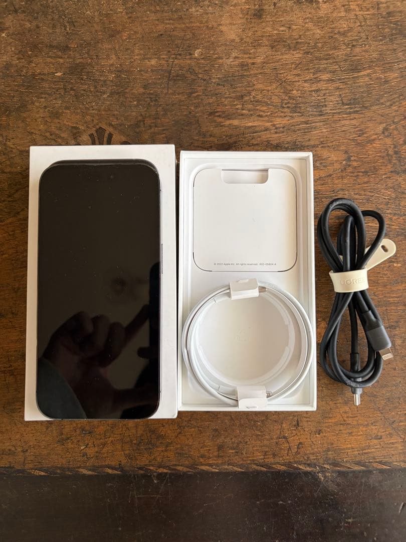 美品　iPhone 14 Pro 256gb ディープパープル 修理履歴無