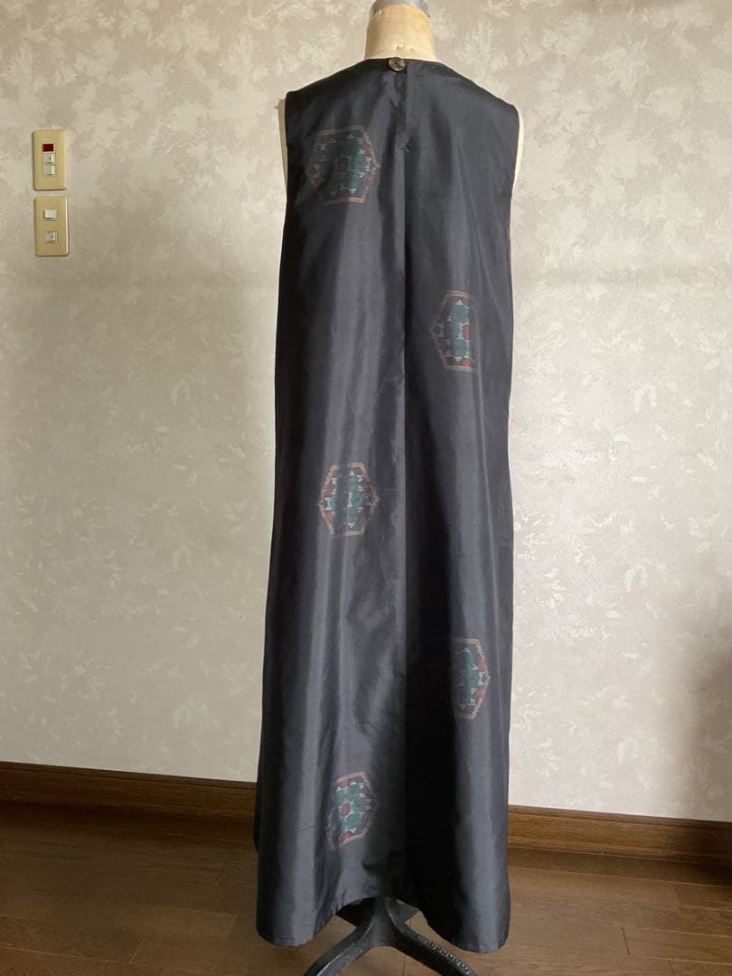 着物リメイクワンピース　　大島紬からジャンバードレス