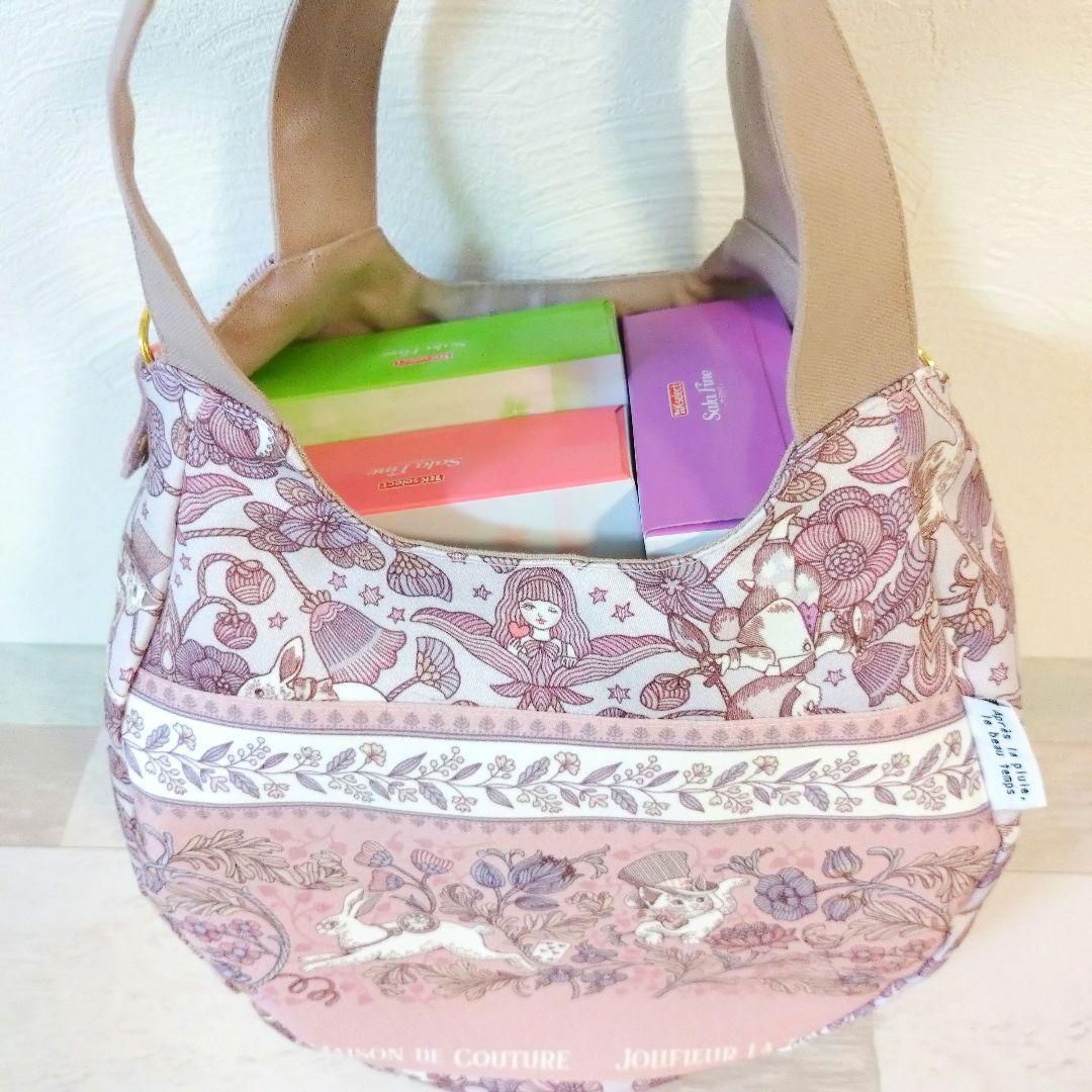 専用☆ぷっくりフォルムの可愛いバッグ＆スクエア型ポーチ☆ ジョリーフルール