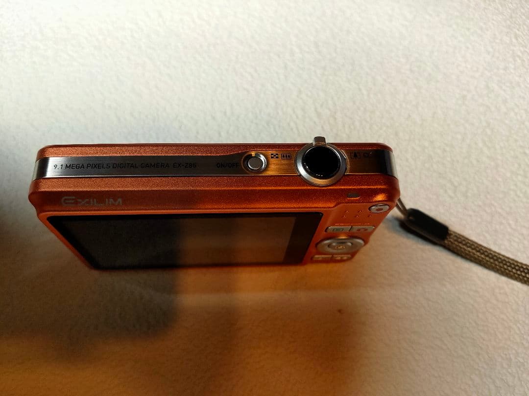 ★完動品★CASIO EXILIM EX-Z85 オレンジ コンパクトデジカメ