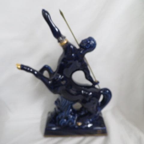 【箱付・未開栓】 レミー マルタン セントーリモージュ ケンタクロス 陶器ボトル