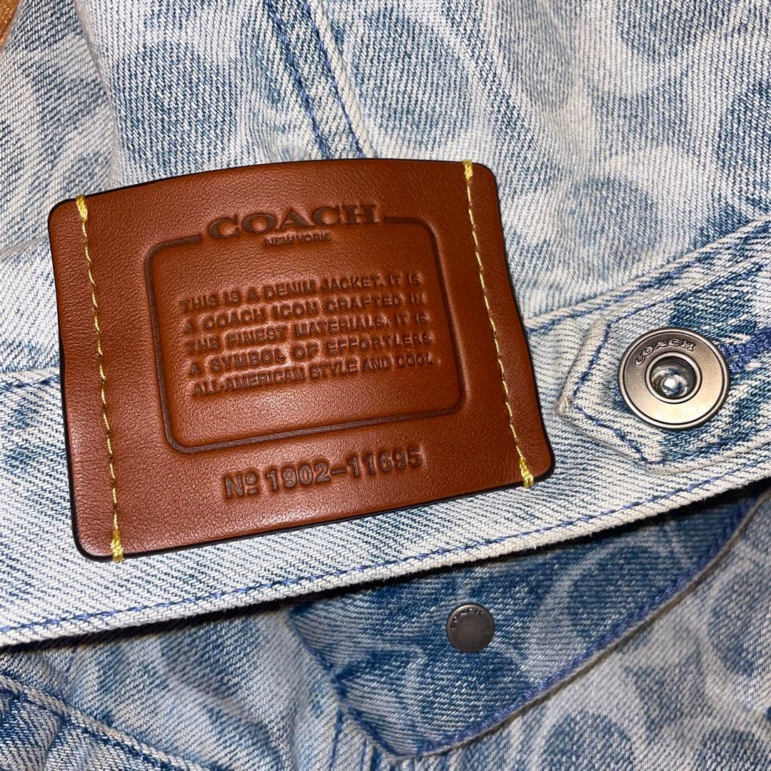 COACH ロゴプリント デニムジャケット