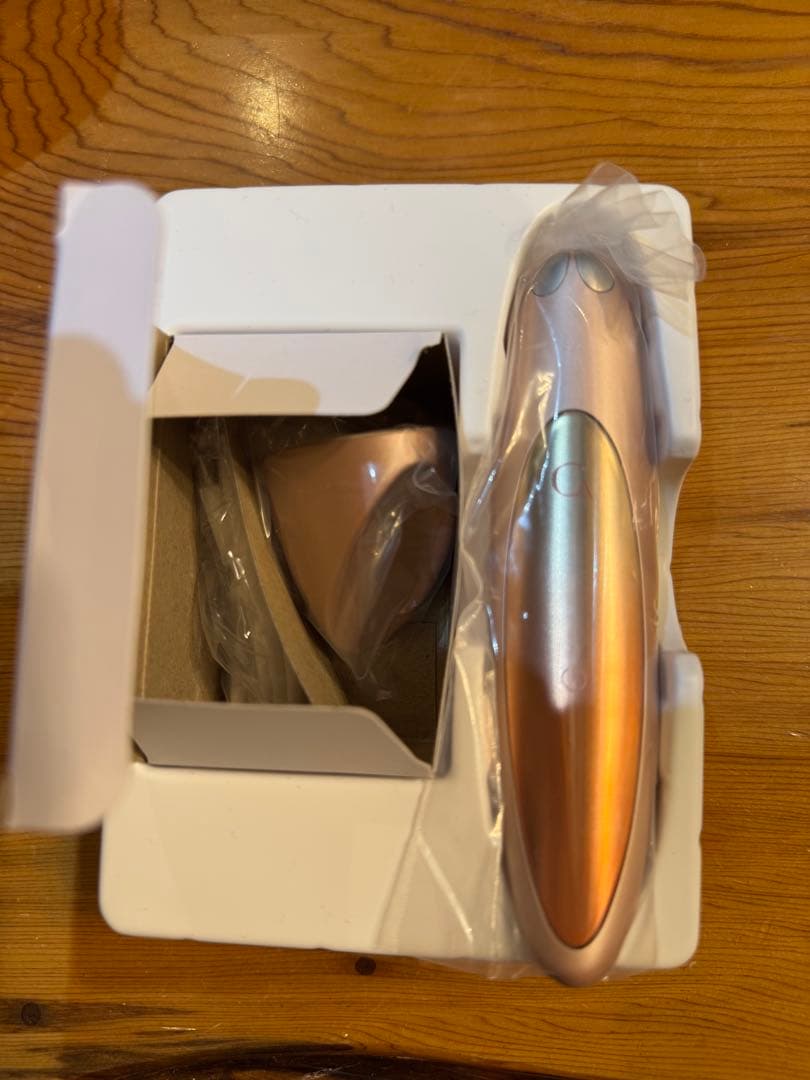 クリアージュアイリフト新品未使用　保証期間無しで値下げ