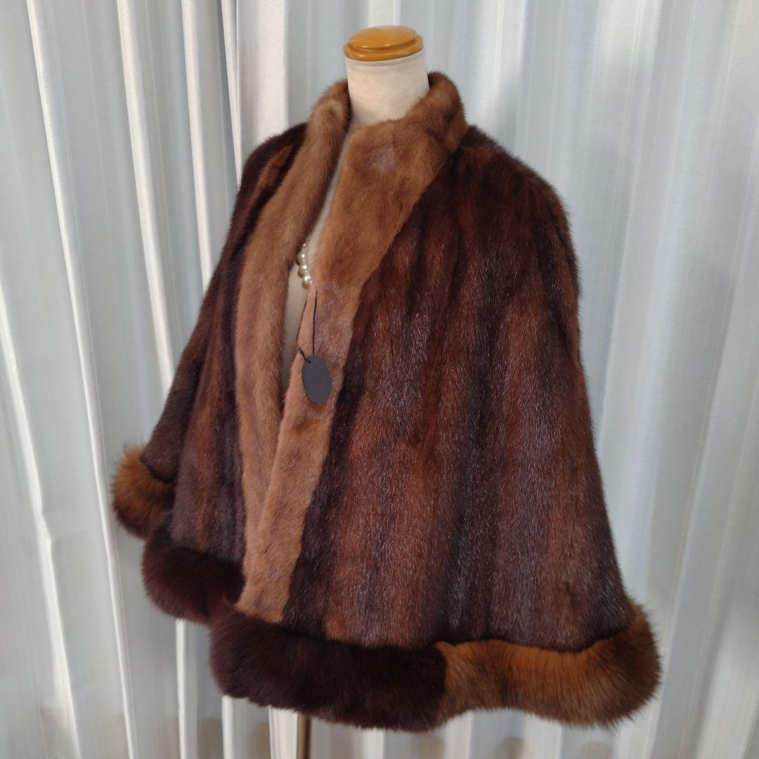 日本製✩未使用✩ミンク＆ブルーフォックス✩ファーケープ✩マント✩艷✩カジュアル