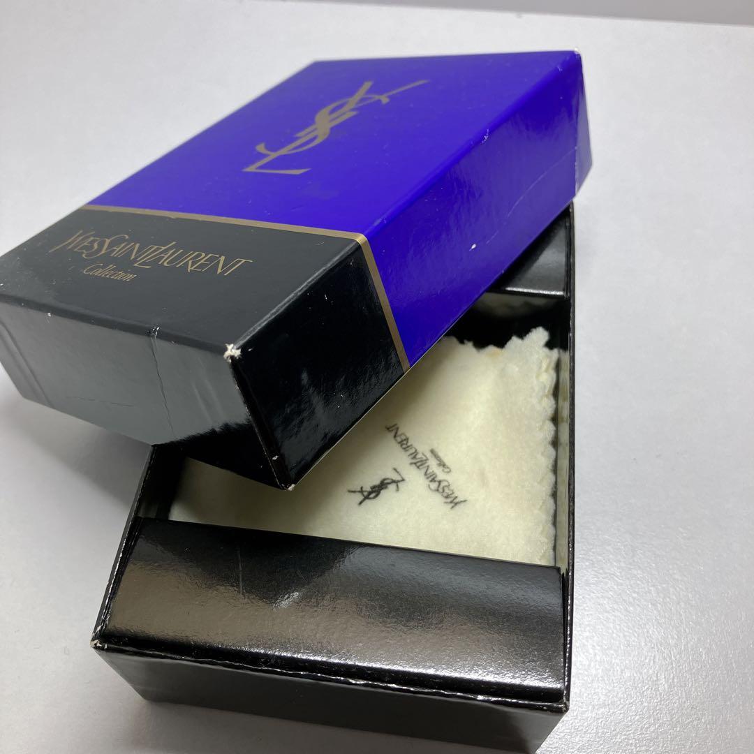 イヴ・サンローラン　YSL　サンローラン　ネックレス　花　フラワー　ゴールド