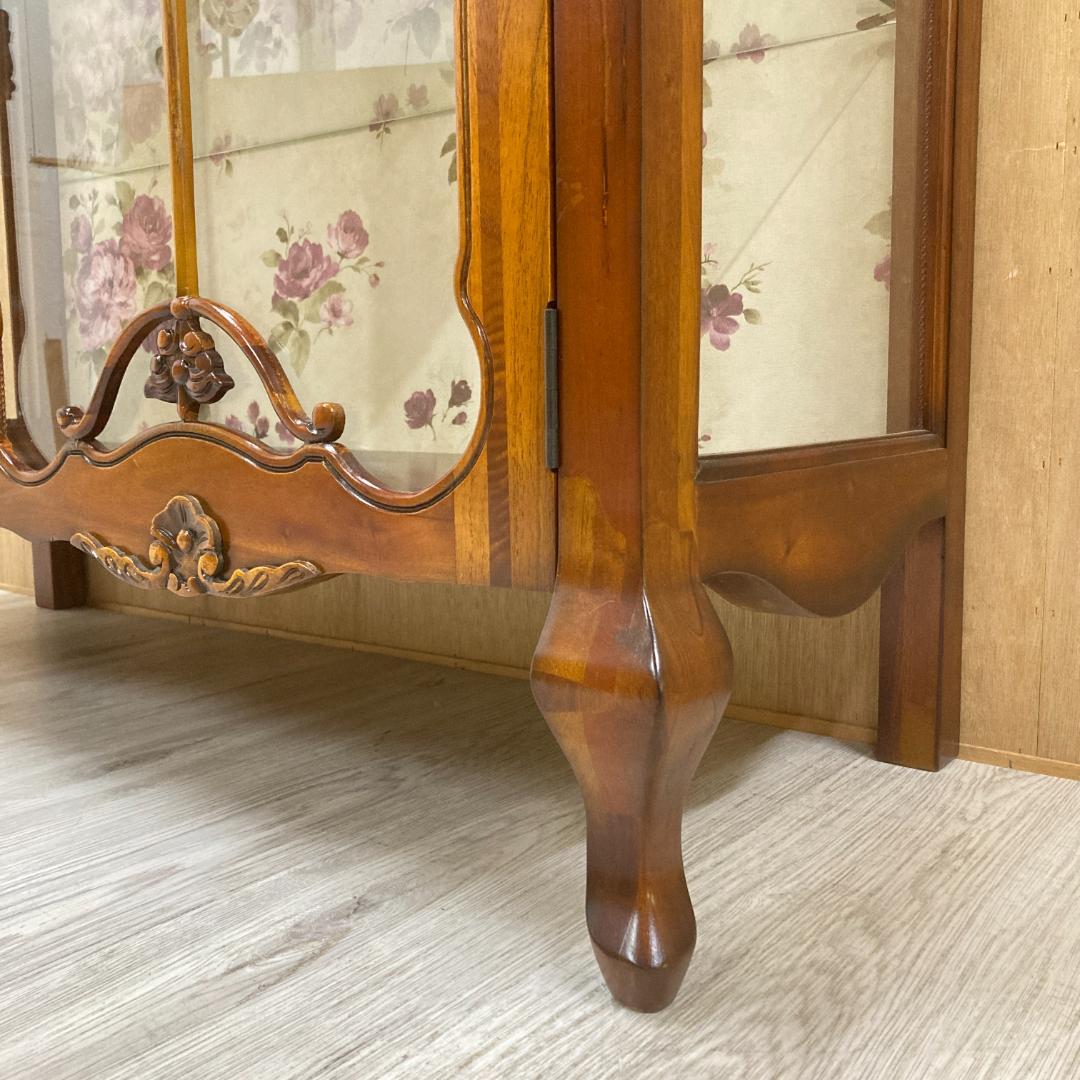 アンティーク調　キャビネット　飾り棚　サイドボード　クラシカル　マホガニー