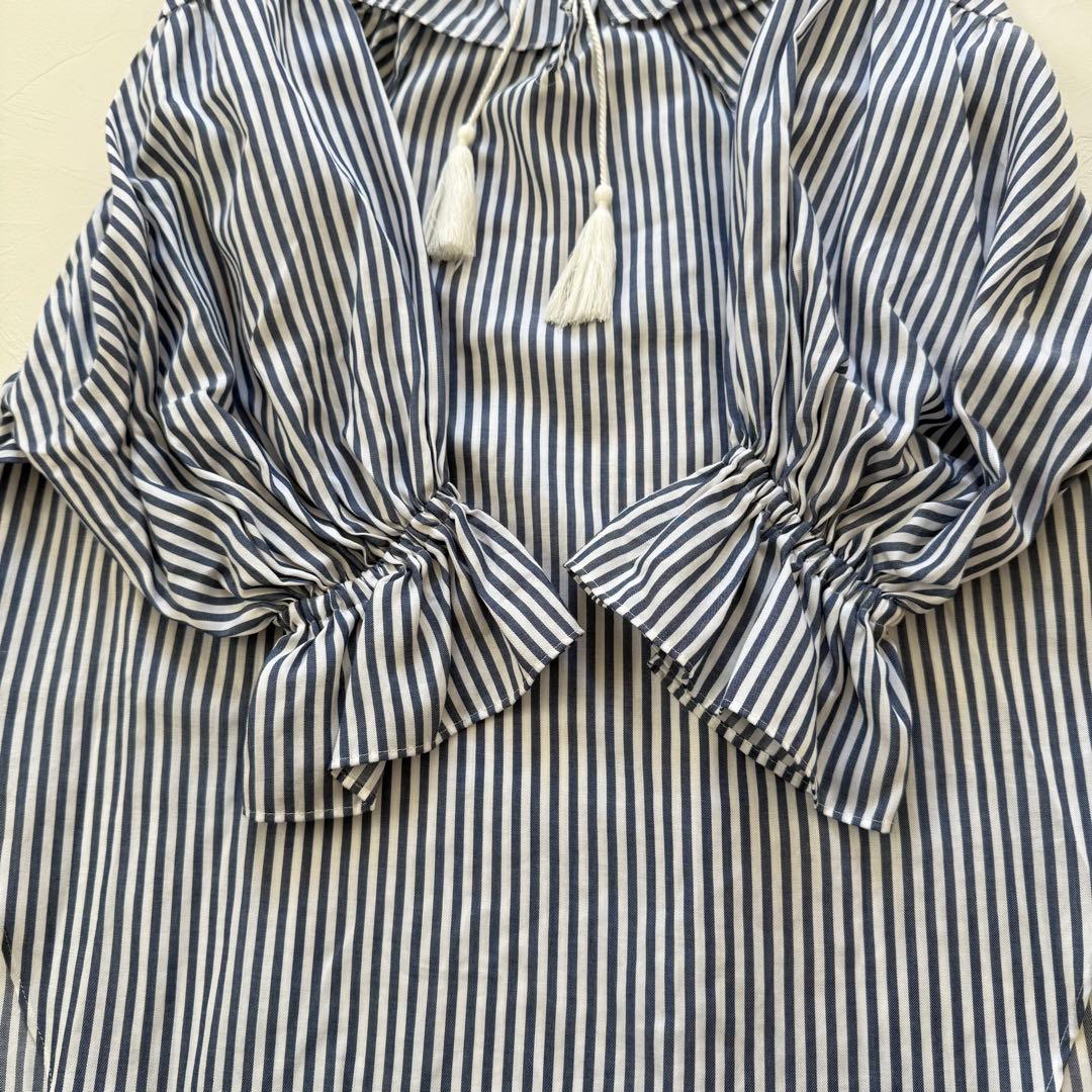 ダイアグラム　カフタンブラウス　タッセル付き　フリル　ストライプ　柔らか