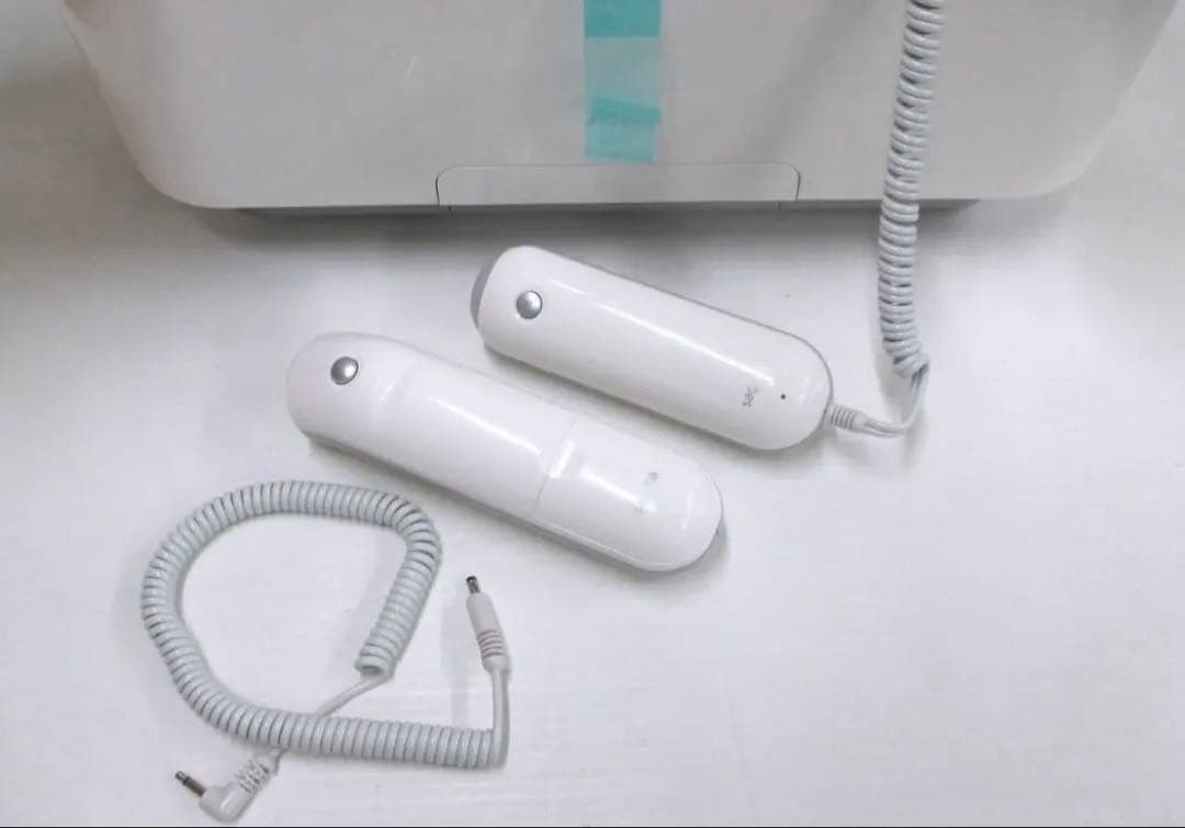 未使用品　サキナ　ビジュー　saqina　BIJOU ー美顔器 ホワイト