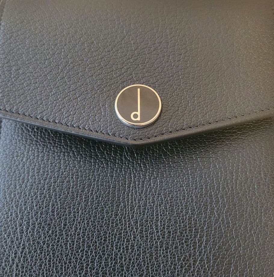 未使用　ダンヒル ショルダーバッグ レザー ロゴデザイン ボディバッグ ブラック