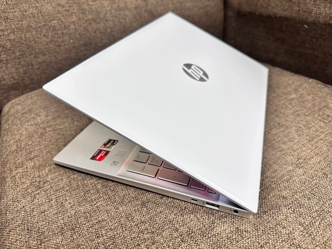 HP Pavilion タップチ　パネル　USキーボードryzen 5-16GB