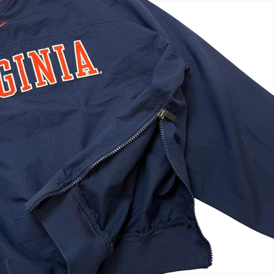 NIKE バージニア カレッジロゴ プルオーバー ピステ 古着 メンズ M