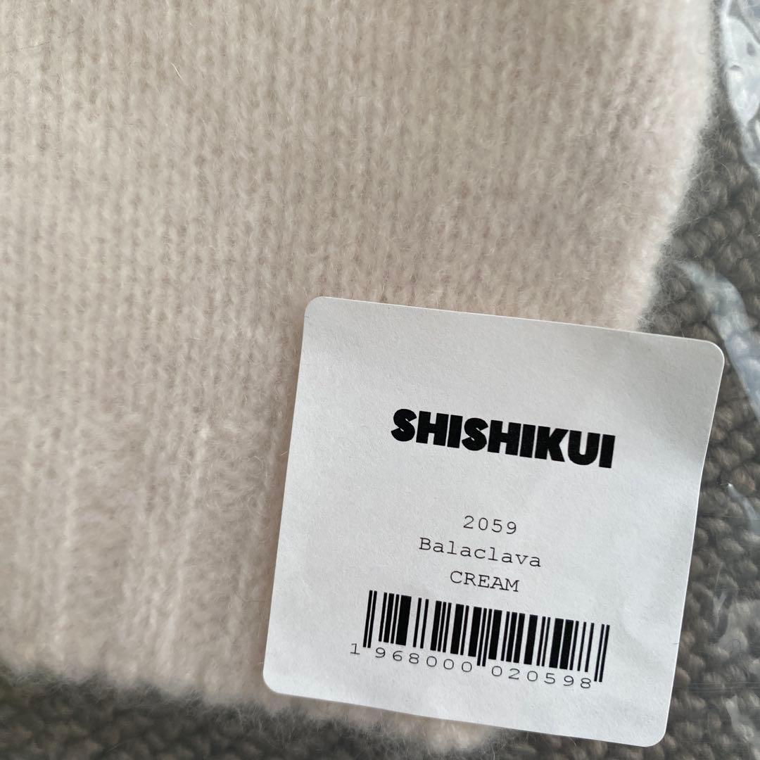 美品　完売品！　百々千晴♡shishikuiシシクイ　バラクラバ　カシミヤ