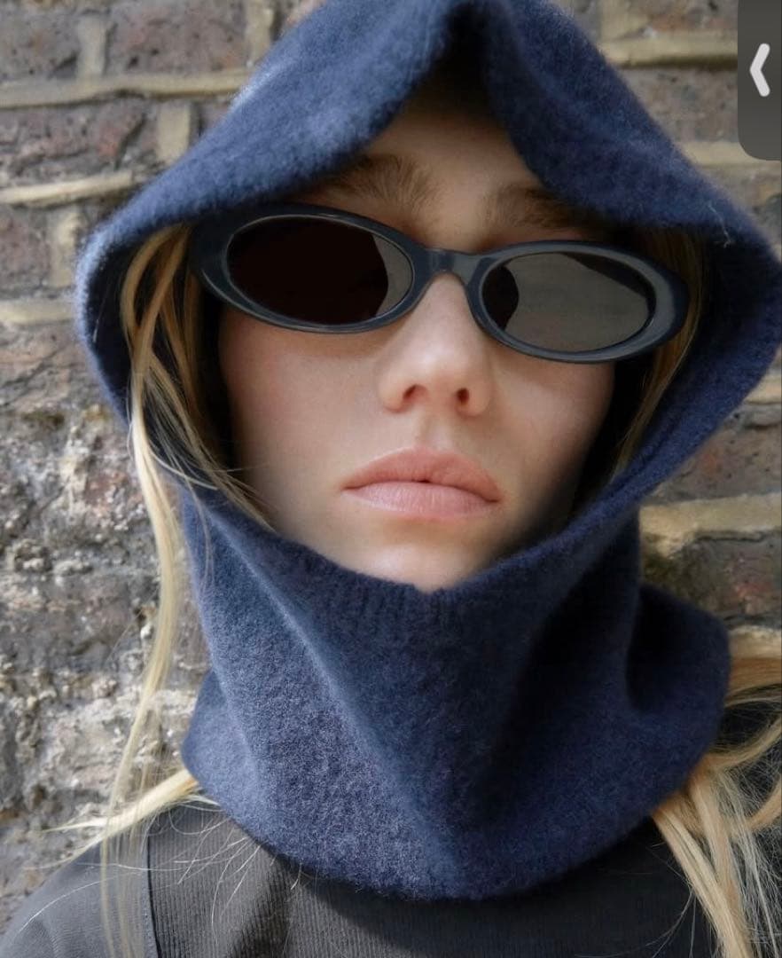 美品　完売品！　百々千晴♡shishikuiシシクイ　バラクラバ　カシミヤ