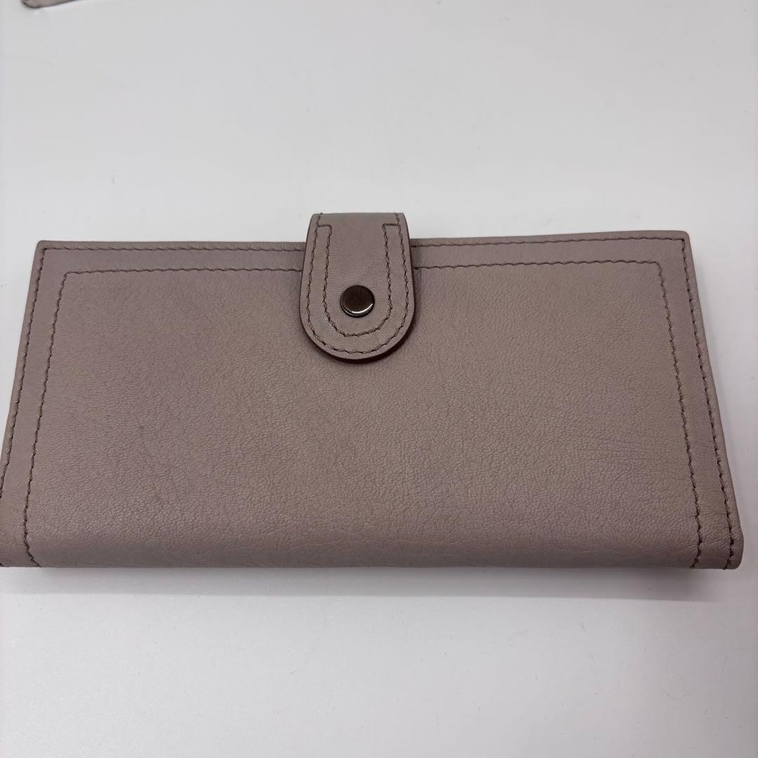 美品 バーバリー レザー長財布 グレージュ ノバチェック 二つ折り 箱付