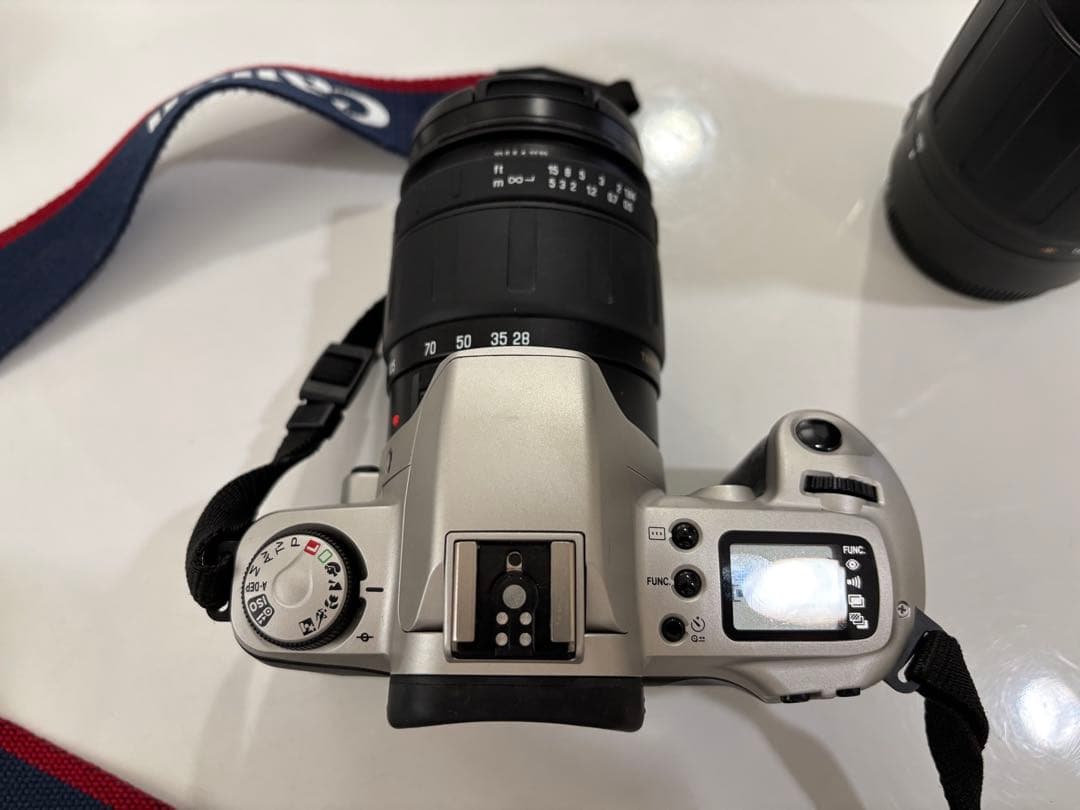 Canon EOS Kiss Tamronレンズ付き