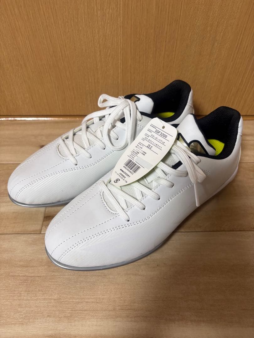 SSF3200 ホワイトスパイク 25.0