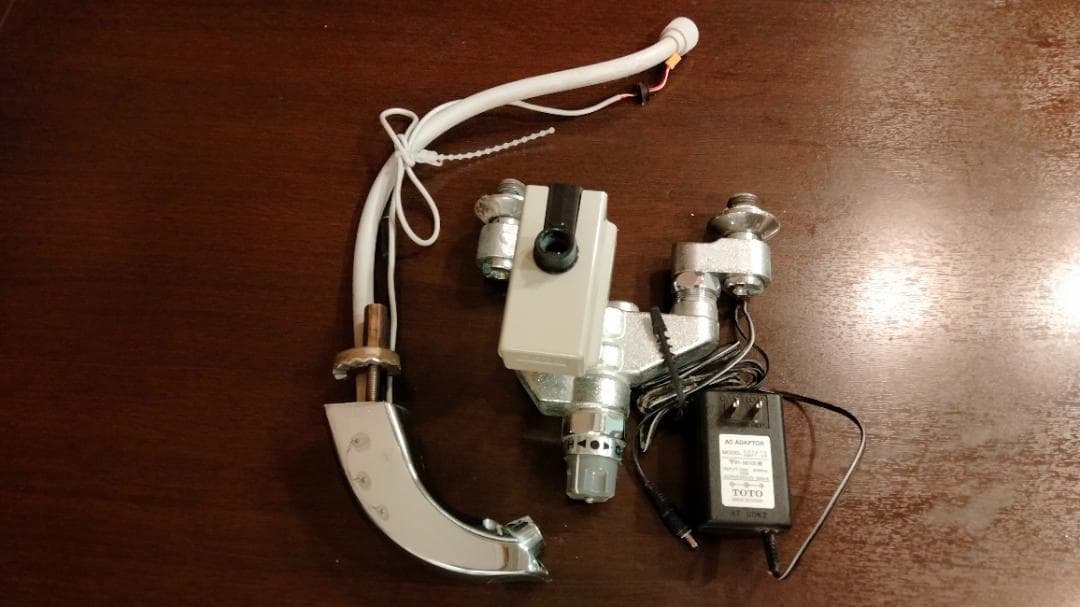 TOTO TEL50ARX 蛇口用浄水器 ACアダプター付