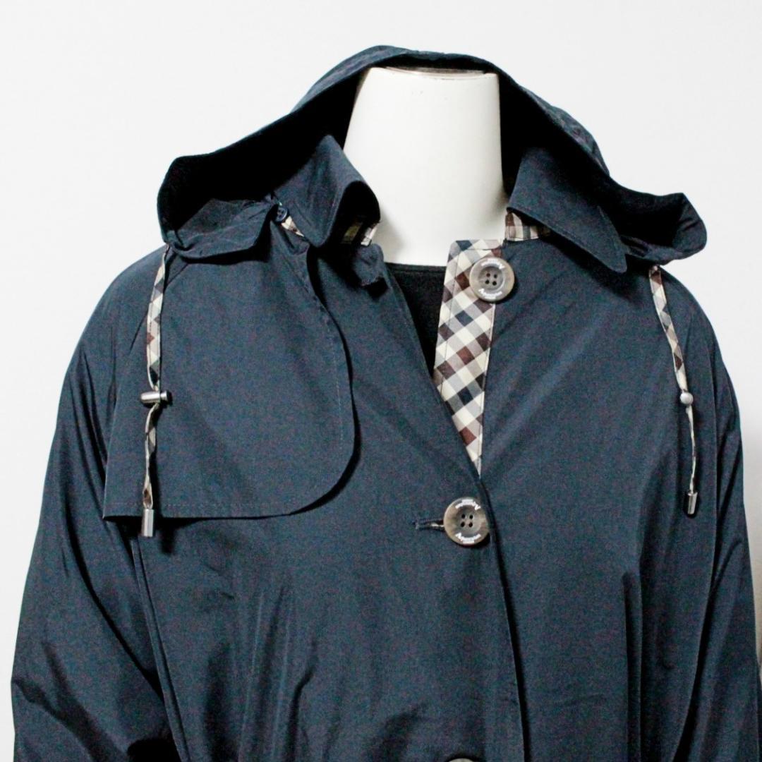 新品 アクアスキュータム 収納袋付 トレンチ レインコート レインウェア M 紺